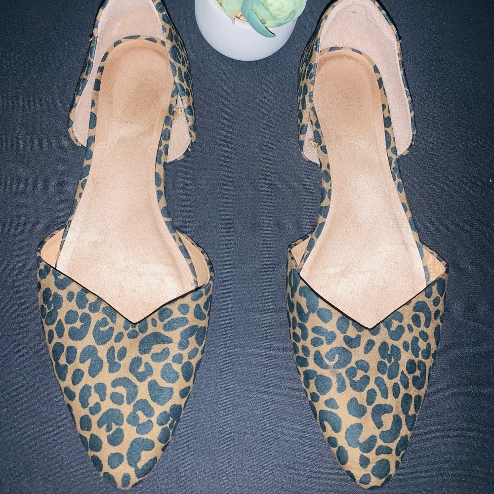 Old navy leopard flats